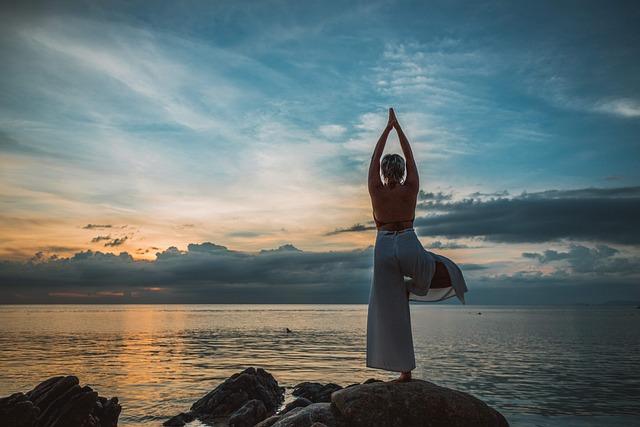 Simple yoga poses for seniors to increase flexibility