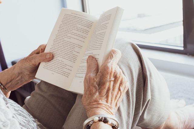 Building a Supportive Network for Vulnerable Seniors