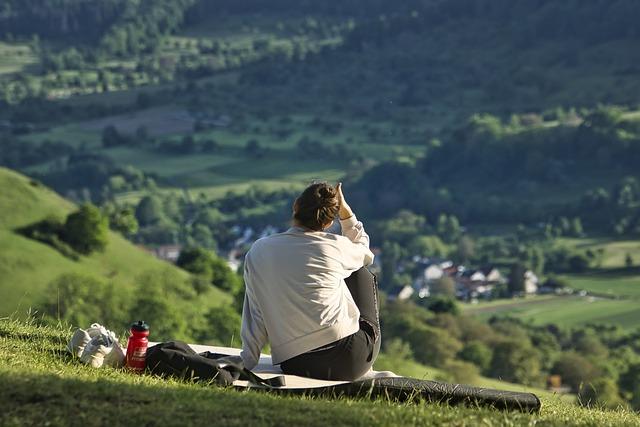 Mindful Rest: Ensuring Quality Sleep Away from Home